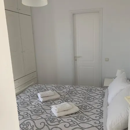 Amalfi B Loutra Oraias Elenis